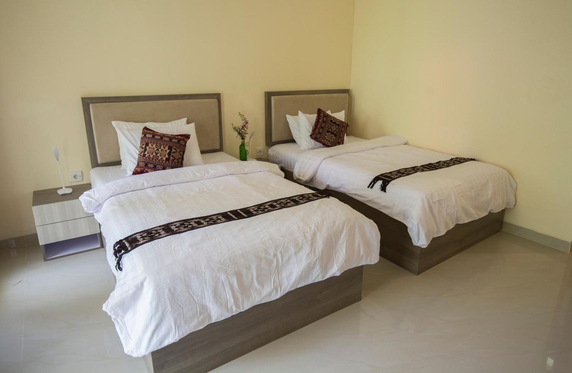 Ara Garden Inn, Accommodation, Yoga Studio & Spa Ruteng Exteriér fotografie